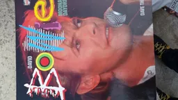 עטיפת הספר Bowie david - Moonage Daydream מאת Dave Thompson