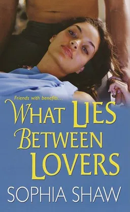 עטיפת הספר What Lies Between Lovers מאת Sophia Shaw