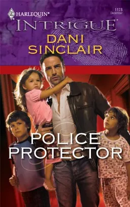 Police Protector (Harlequin Intrigue Series)