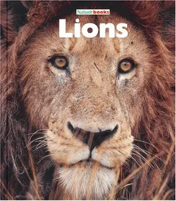 עטיפת הספר Lions (Naturebooks) מאת Sandra Lee