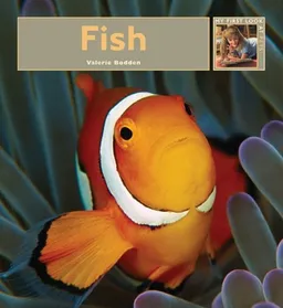 עטיפת הספר Fish (My First Look at Pets) מאת Valerie Bodden