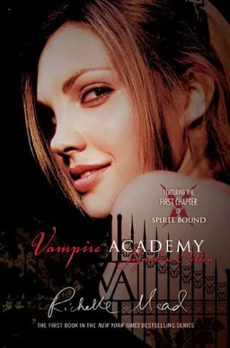 Vampire Academy Signature Edition: A Vampire Academy Novel