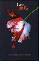 Luna Nueva (New Moon) (Twilight Saga, Book 2) (Paperback) (Spanish Edition)